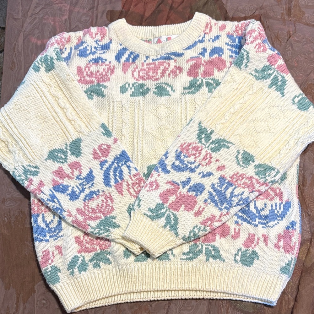 Floral Knit Crew Neck Sweater